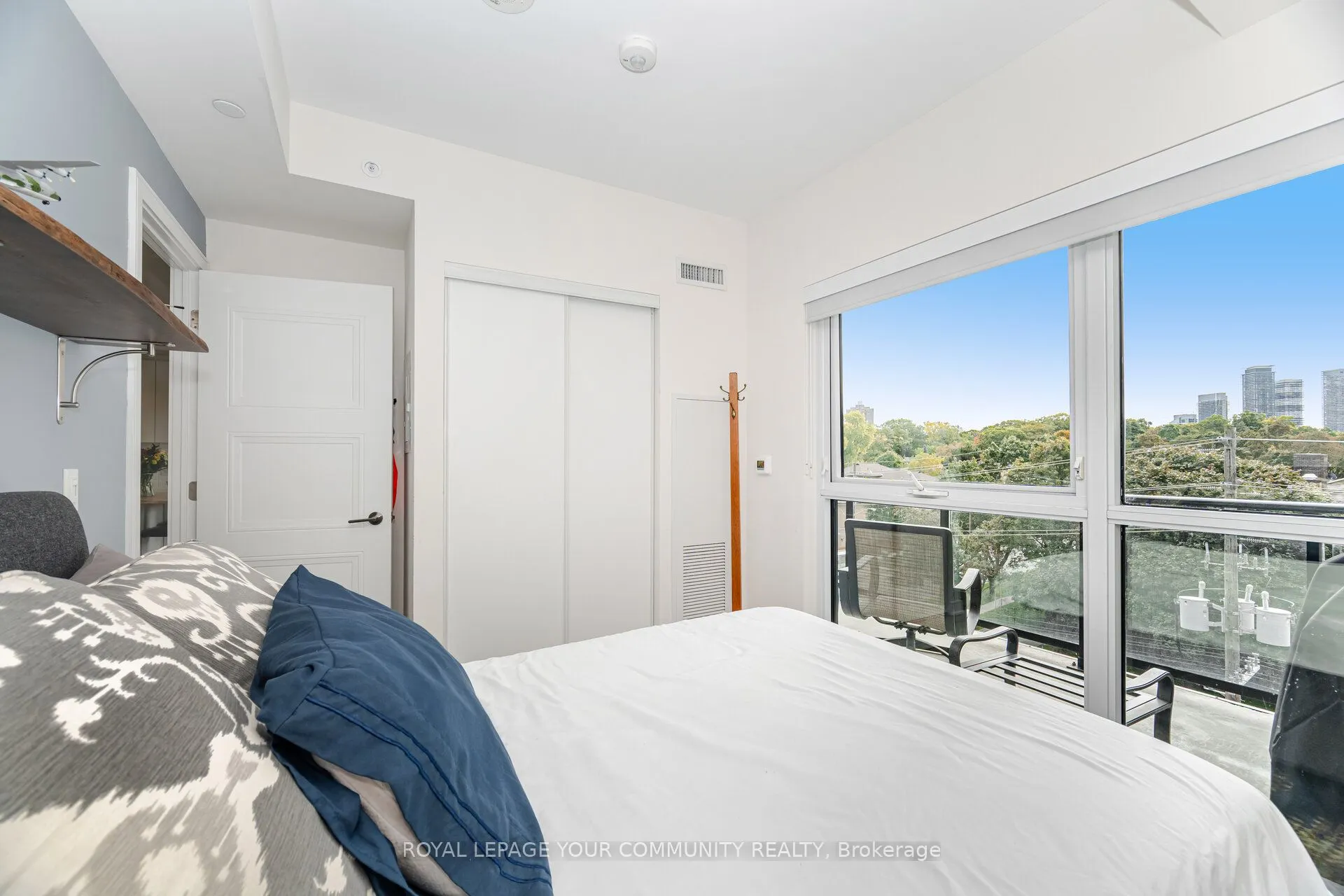 1 Neighbourhood Lane, #512