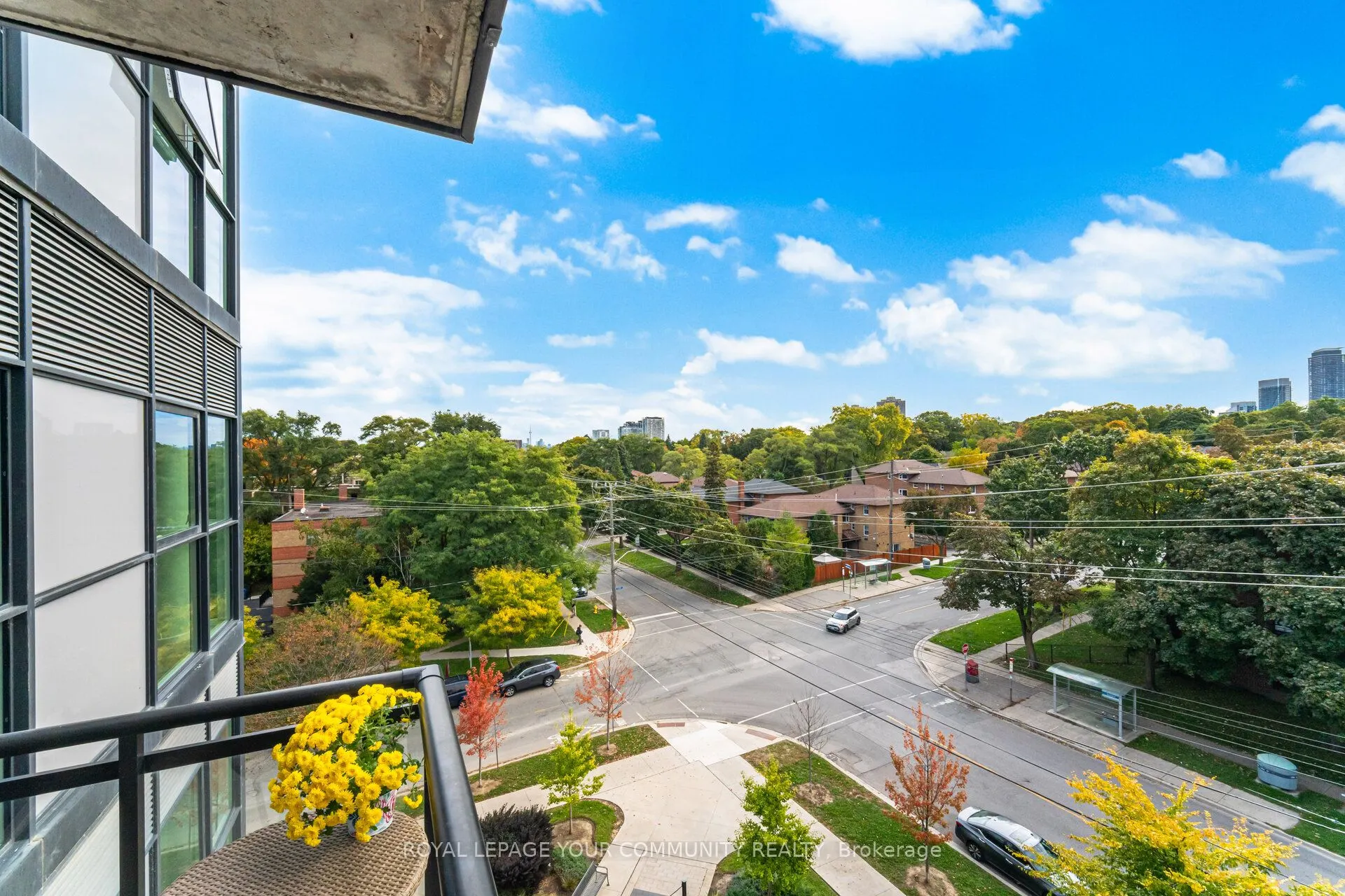 1 Neighbourhood Lane, #512