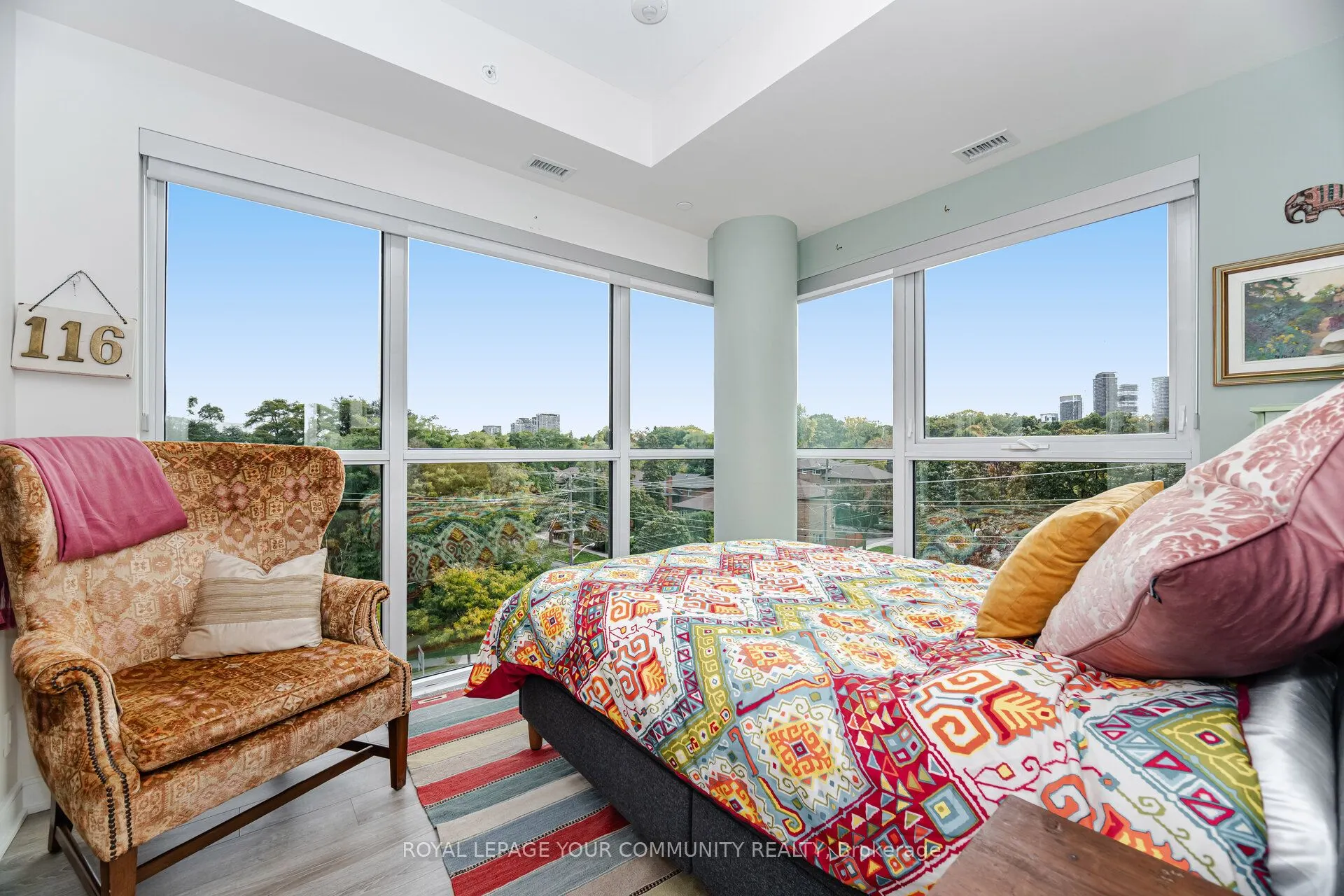 1 Neighbourhood Lane, #512