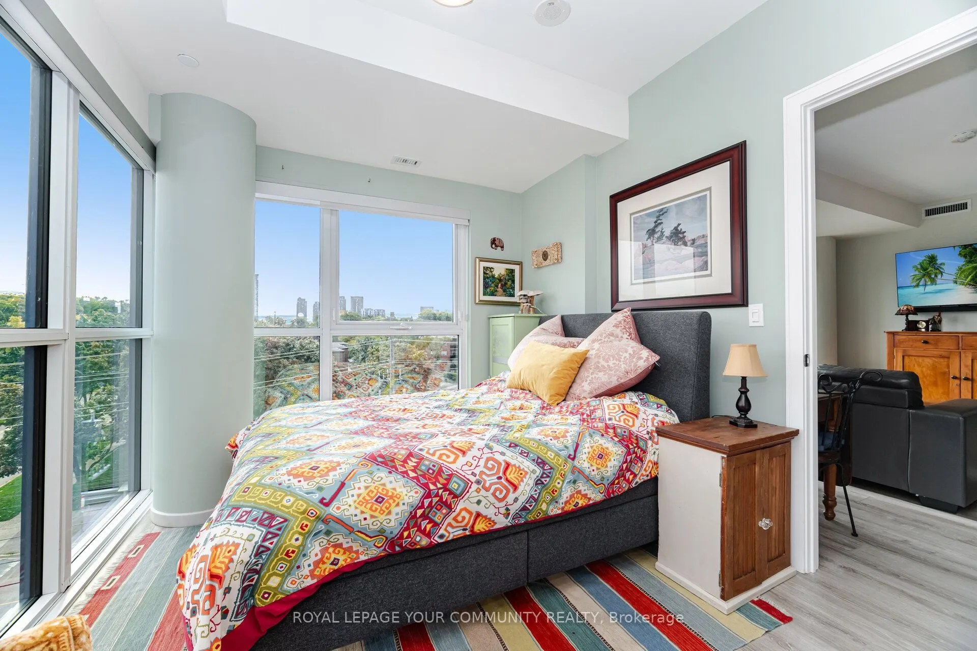 1 Neighbourhood Lane, #512