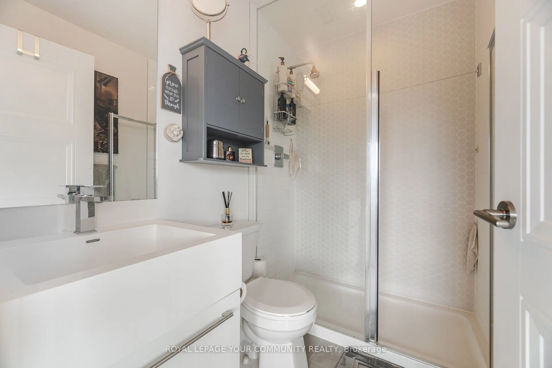 1 Neighbourhood Lane, #512