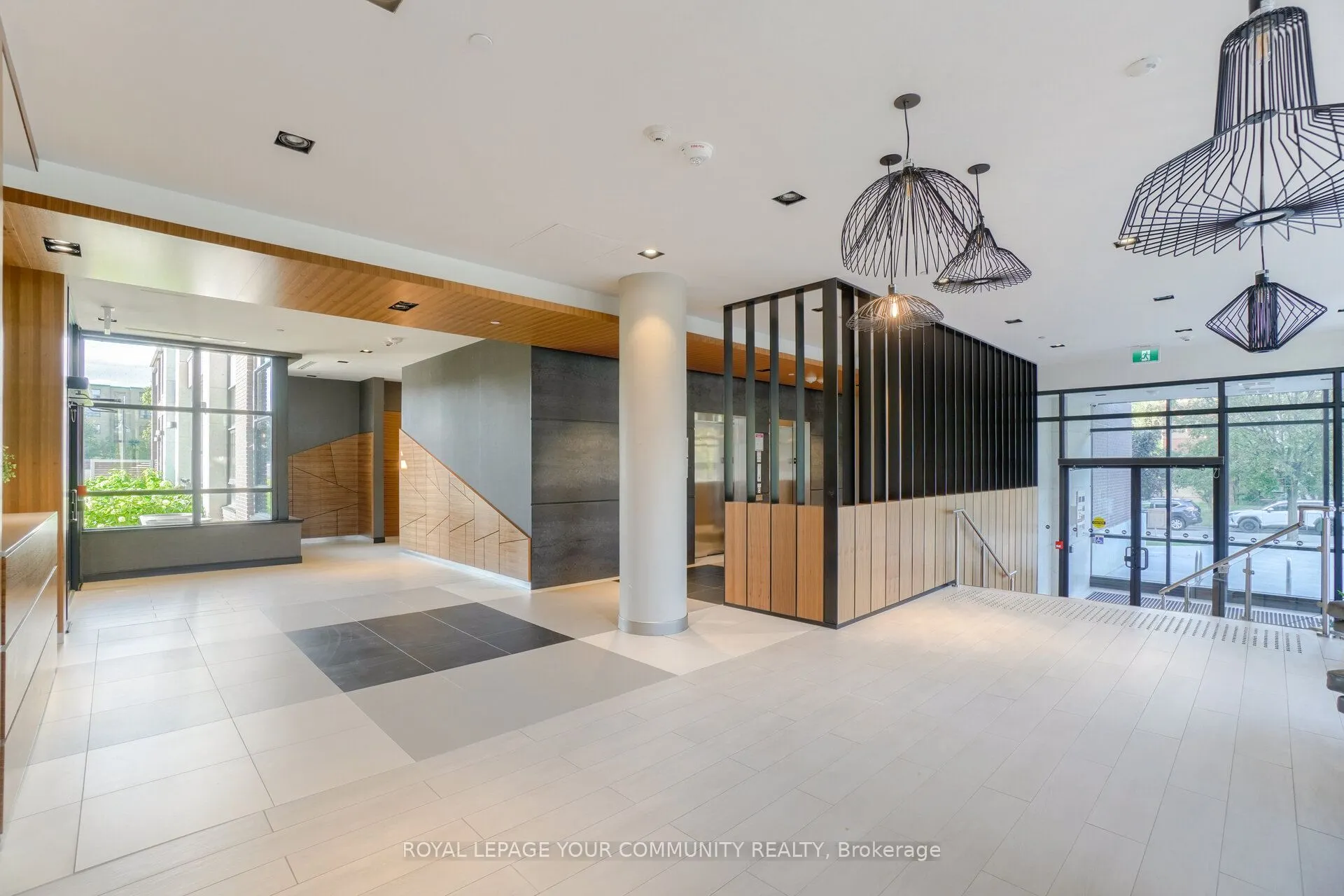 1 Neighbourhood Lane, #512