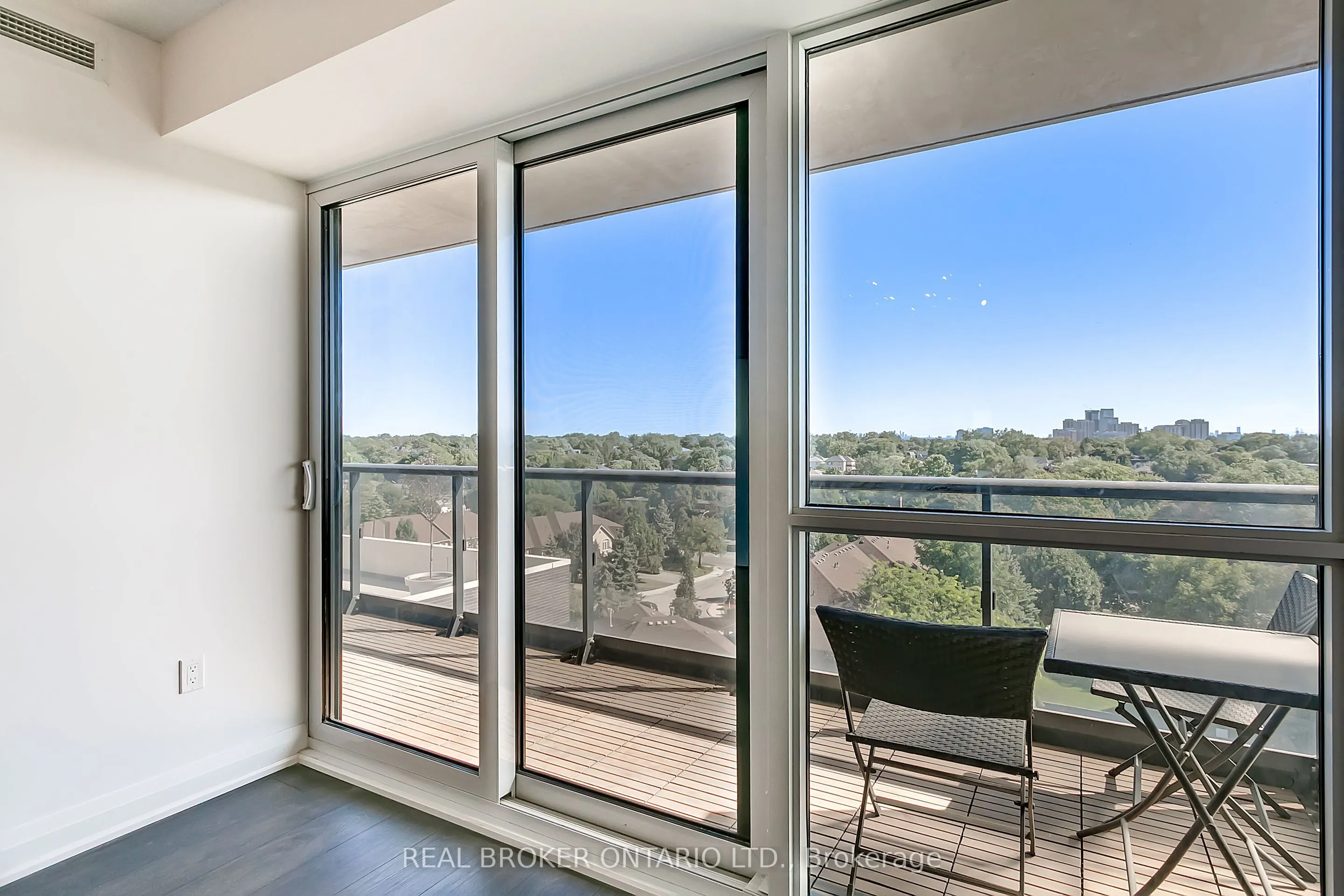26 Gibbs Road, #832
