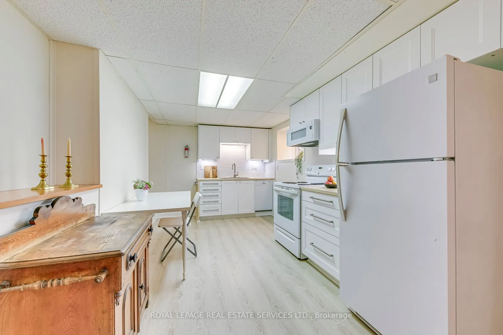 63 High Park Boulevard, #4