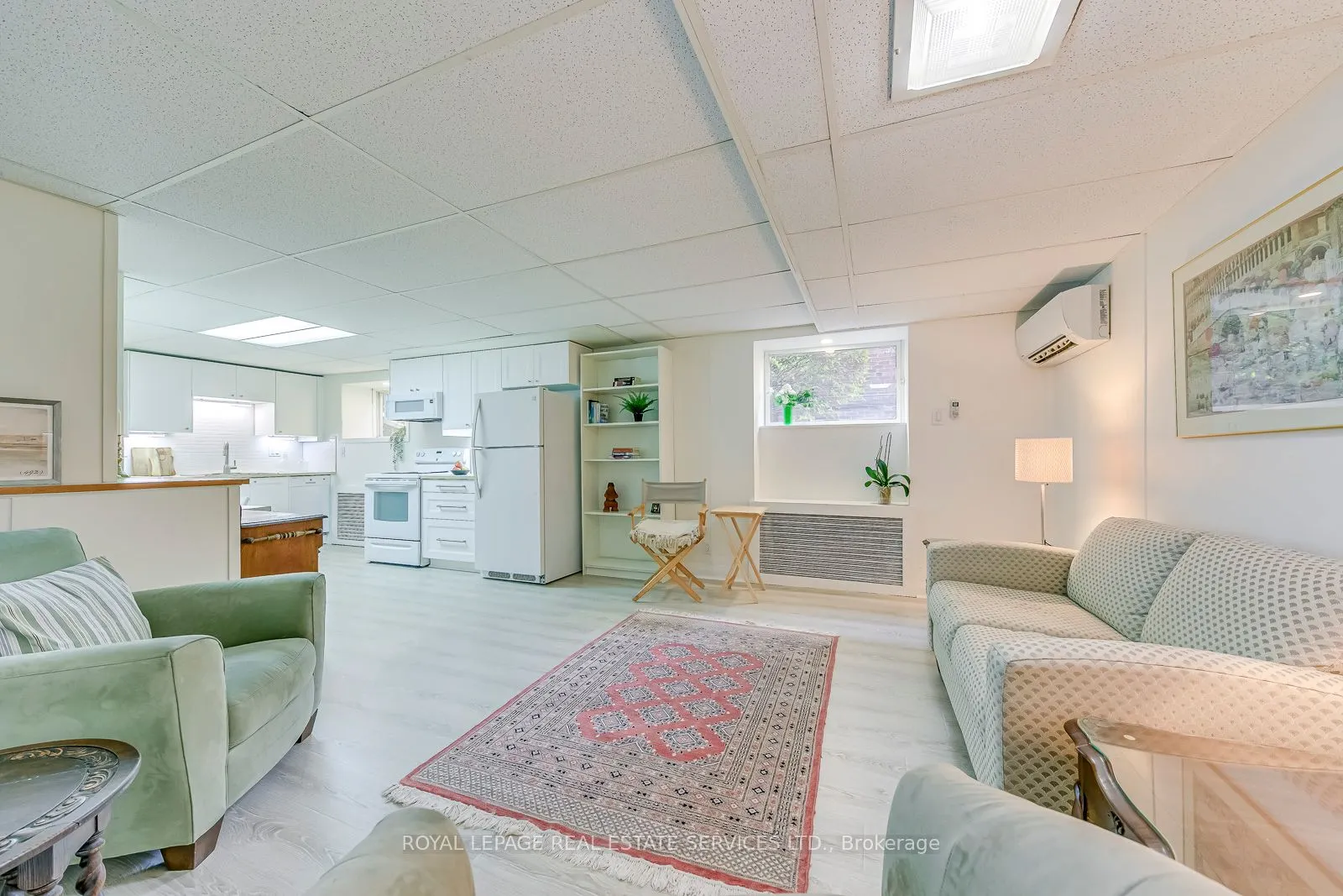 63 High Park Boulevard, #4