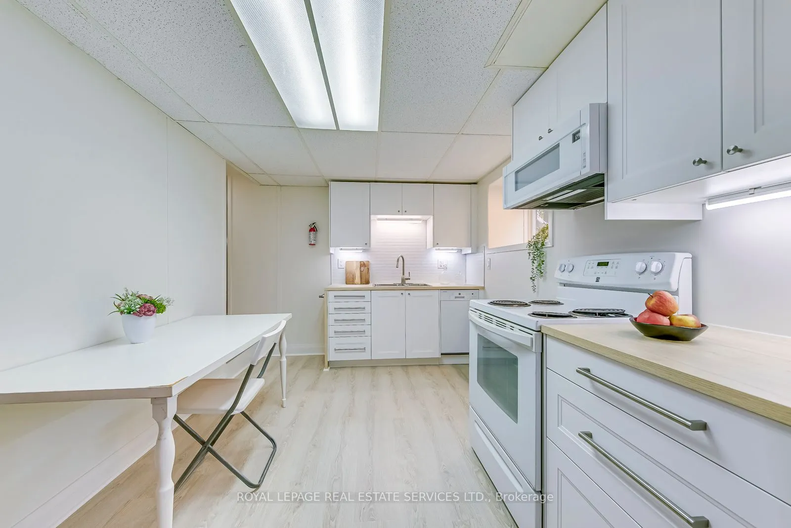 63 High Park Boulevard, #4