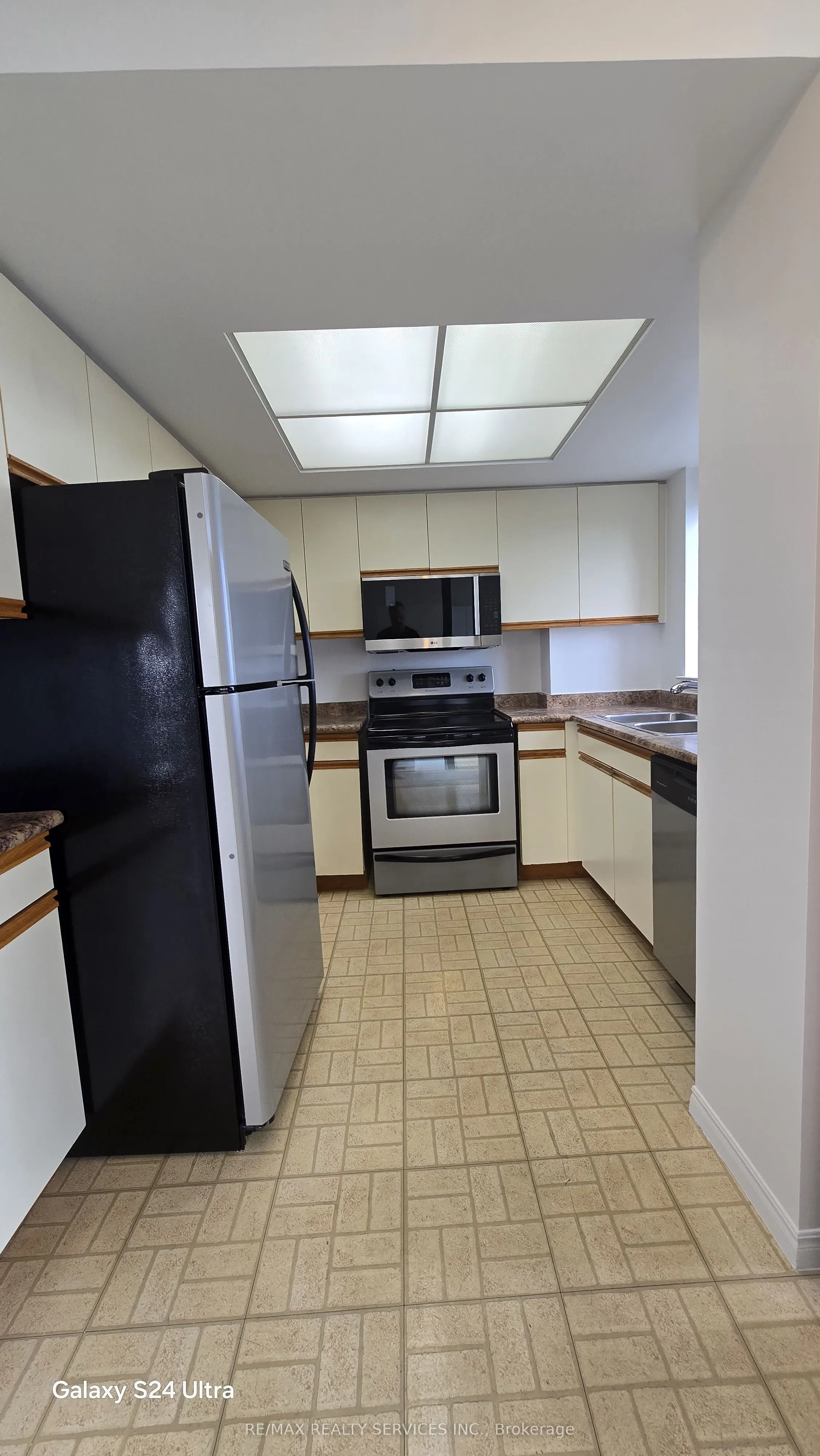 4235 Sherwoodtowne Boulevard, #1104