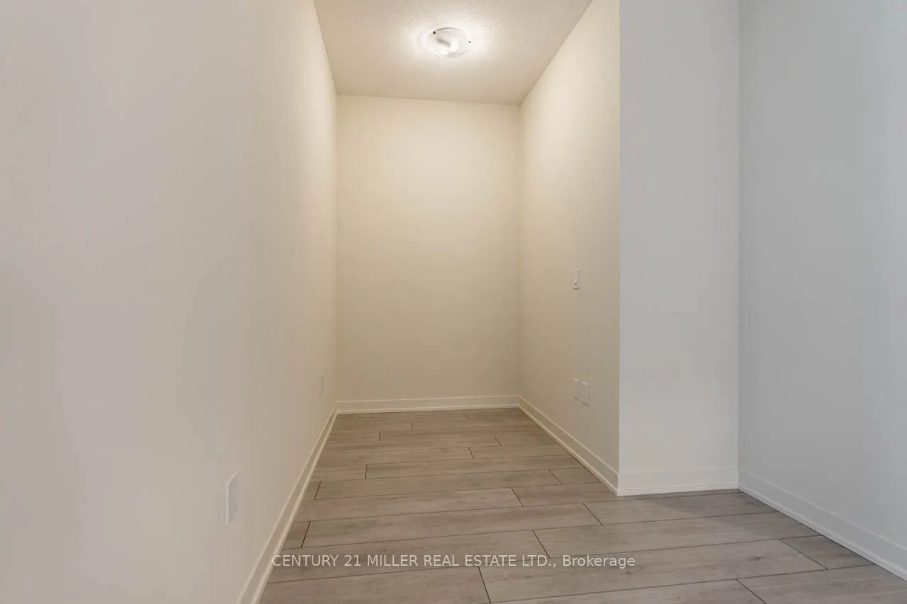 38 Annie Craig Drive, #401