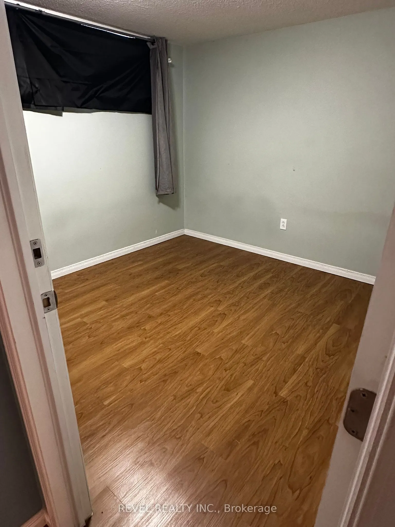 81 Dombey Road, #Basement
