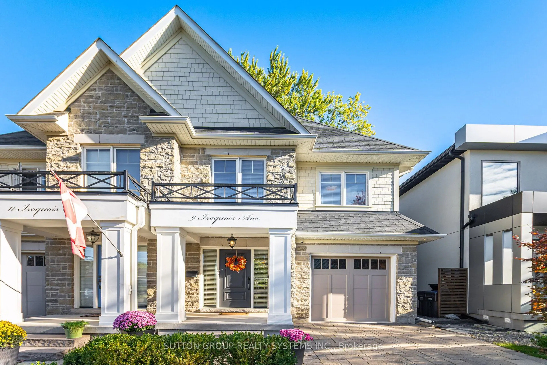 9 Iroquois Avenue