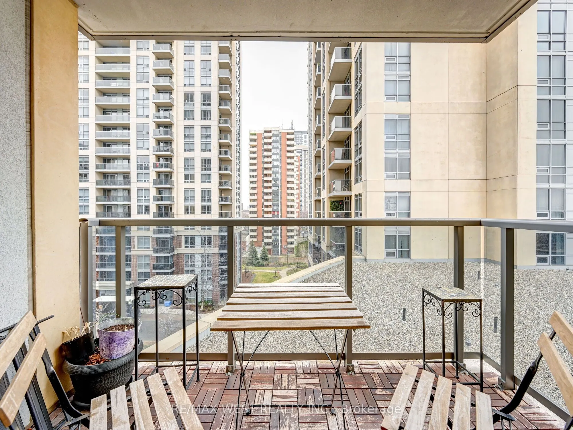 1 Michael Power Place
