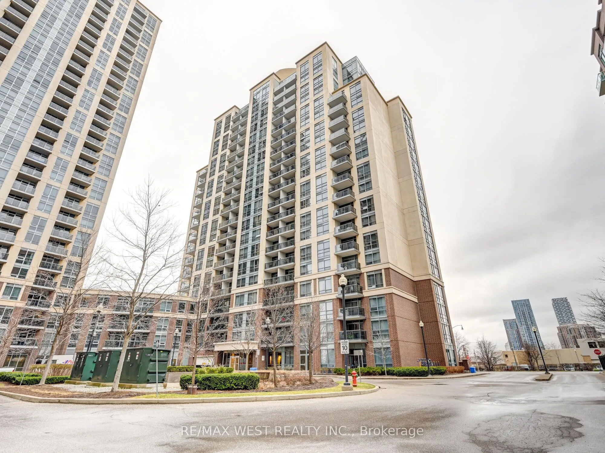 1 Michael Power Place