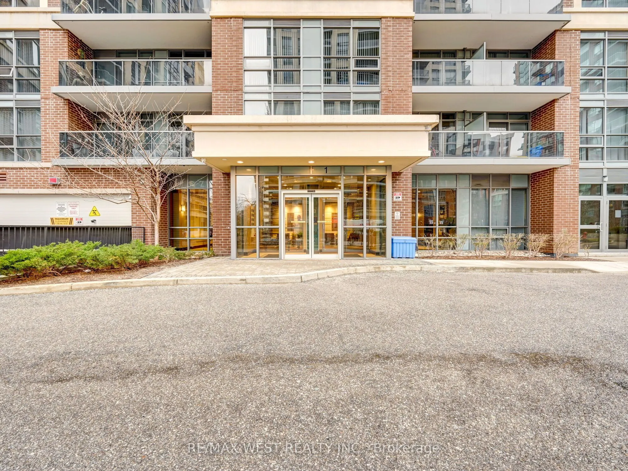 1 Michael Power Place