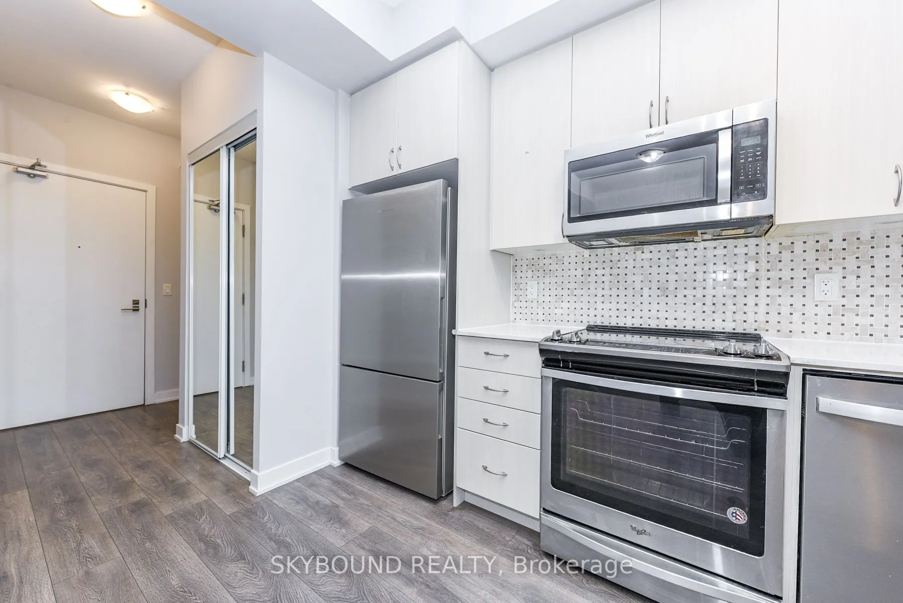 4655 Glen Erin Drive, #210