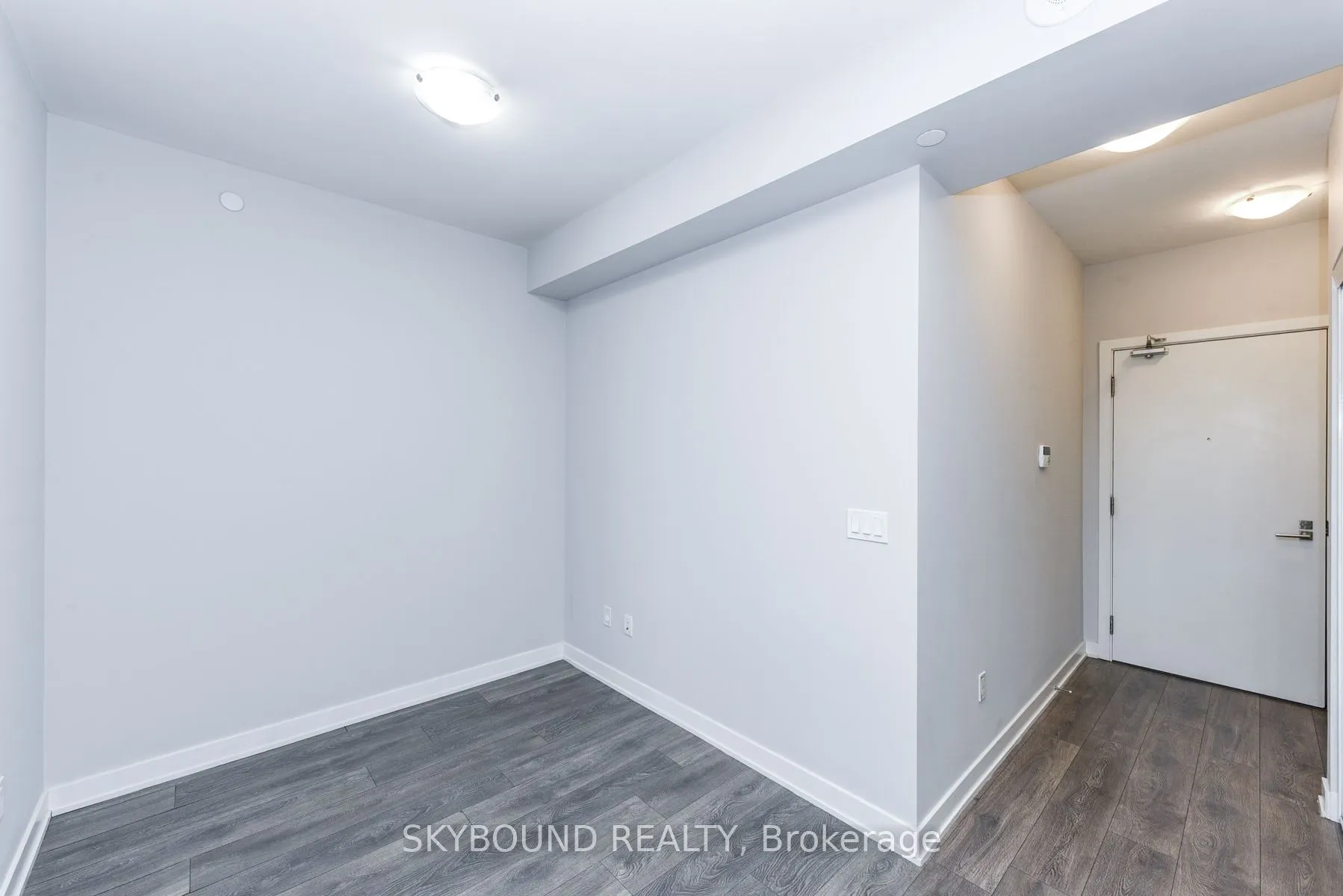 4655 Glen Erin Drive, #210