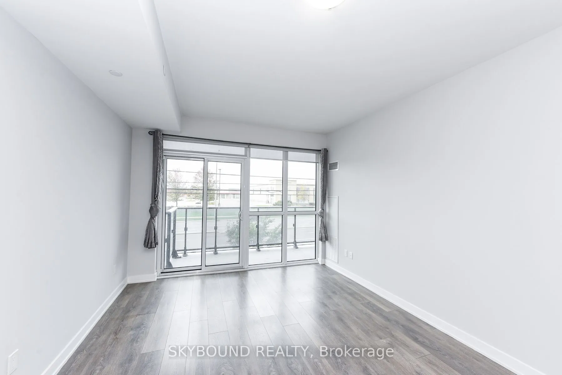 4655 Glen Erin Drive, #210