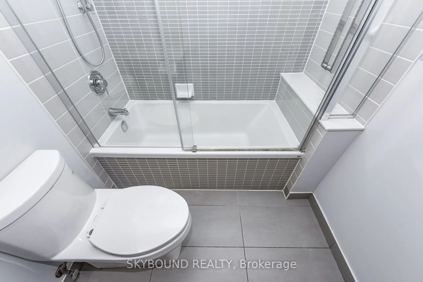 4655 Glen Erin Drive, #210