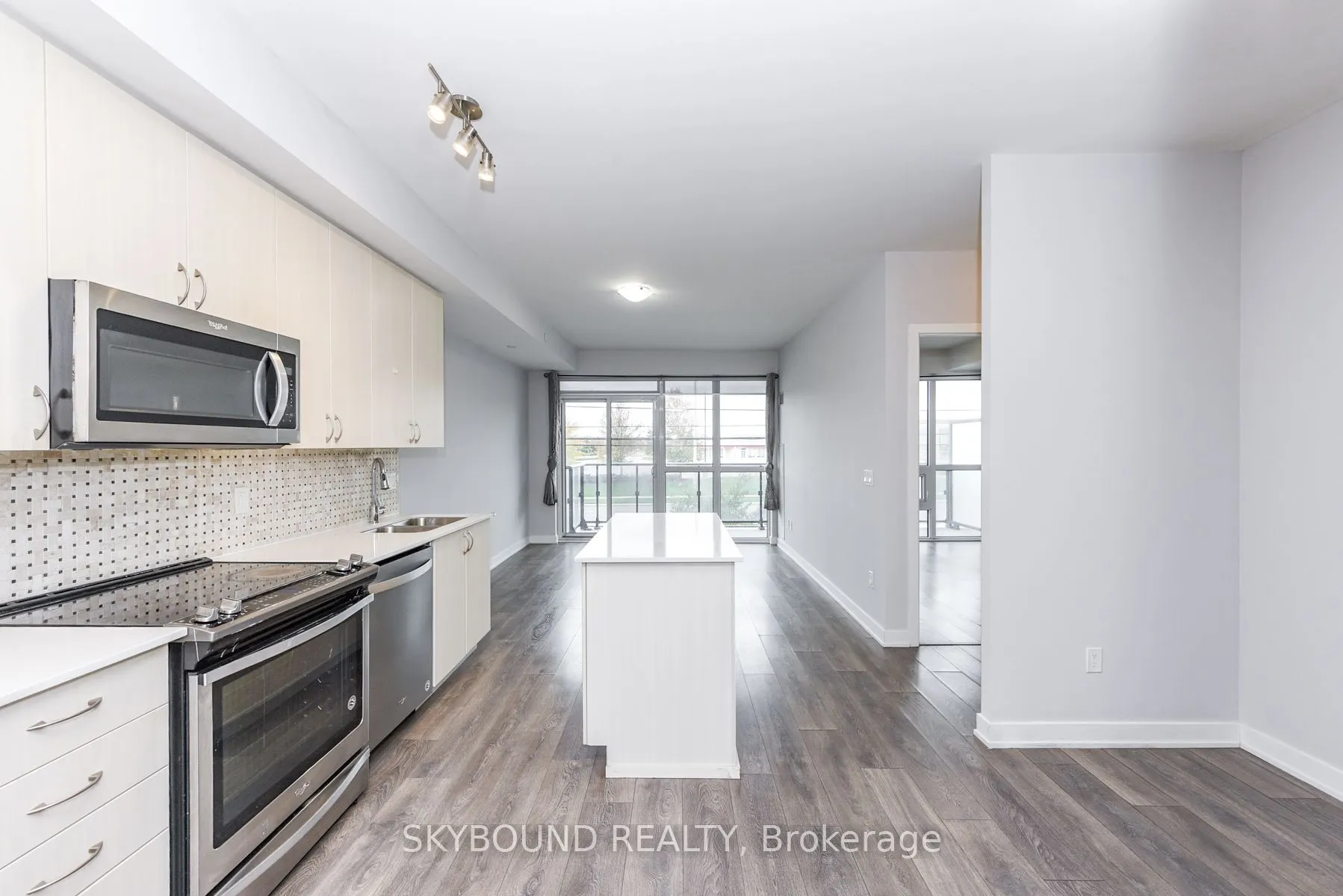 4655 Glen Erin Drive, #210