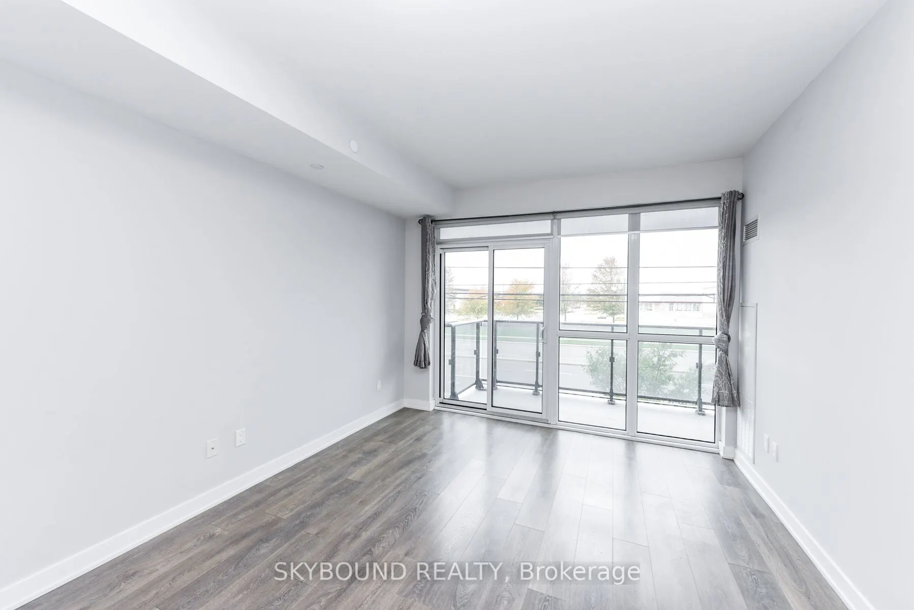 4655 Glen Erin Drive, #210