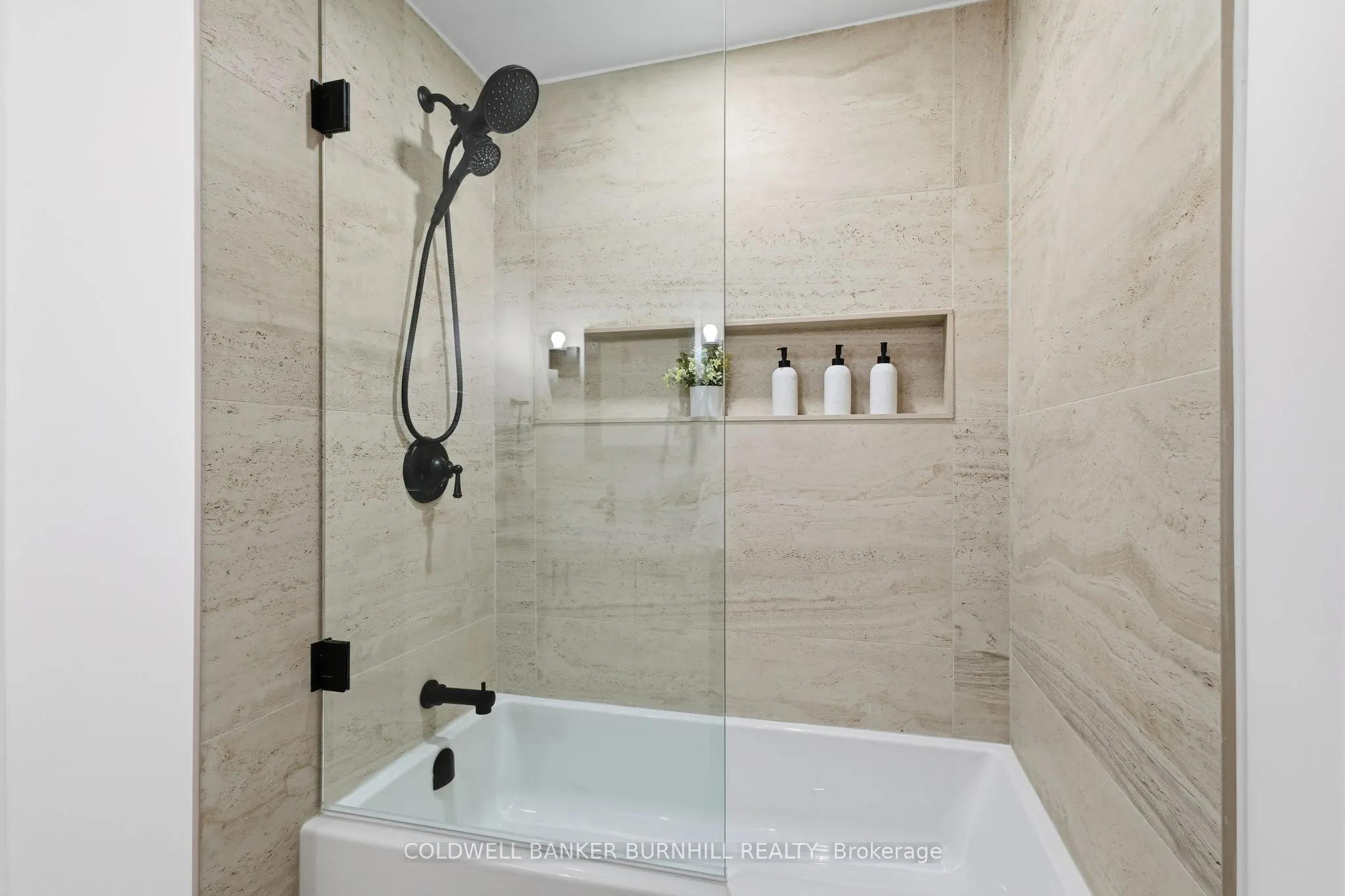 1357 ONTARIO Street, #23