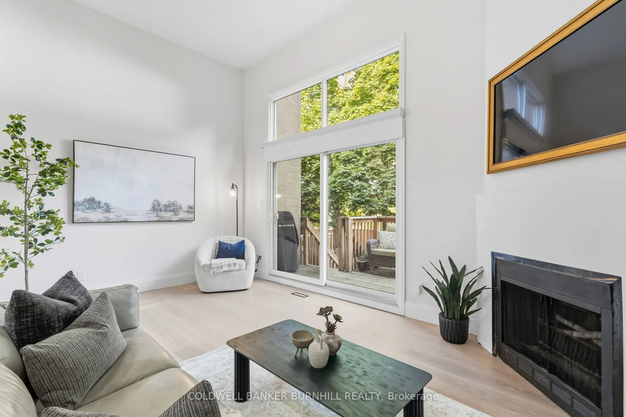 1357 ONTARIO Street, #23