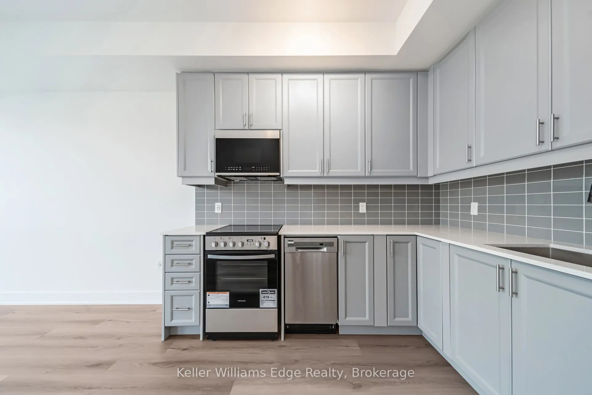 2343 Khalsa Gate, #223