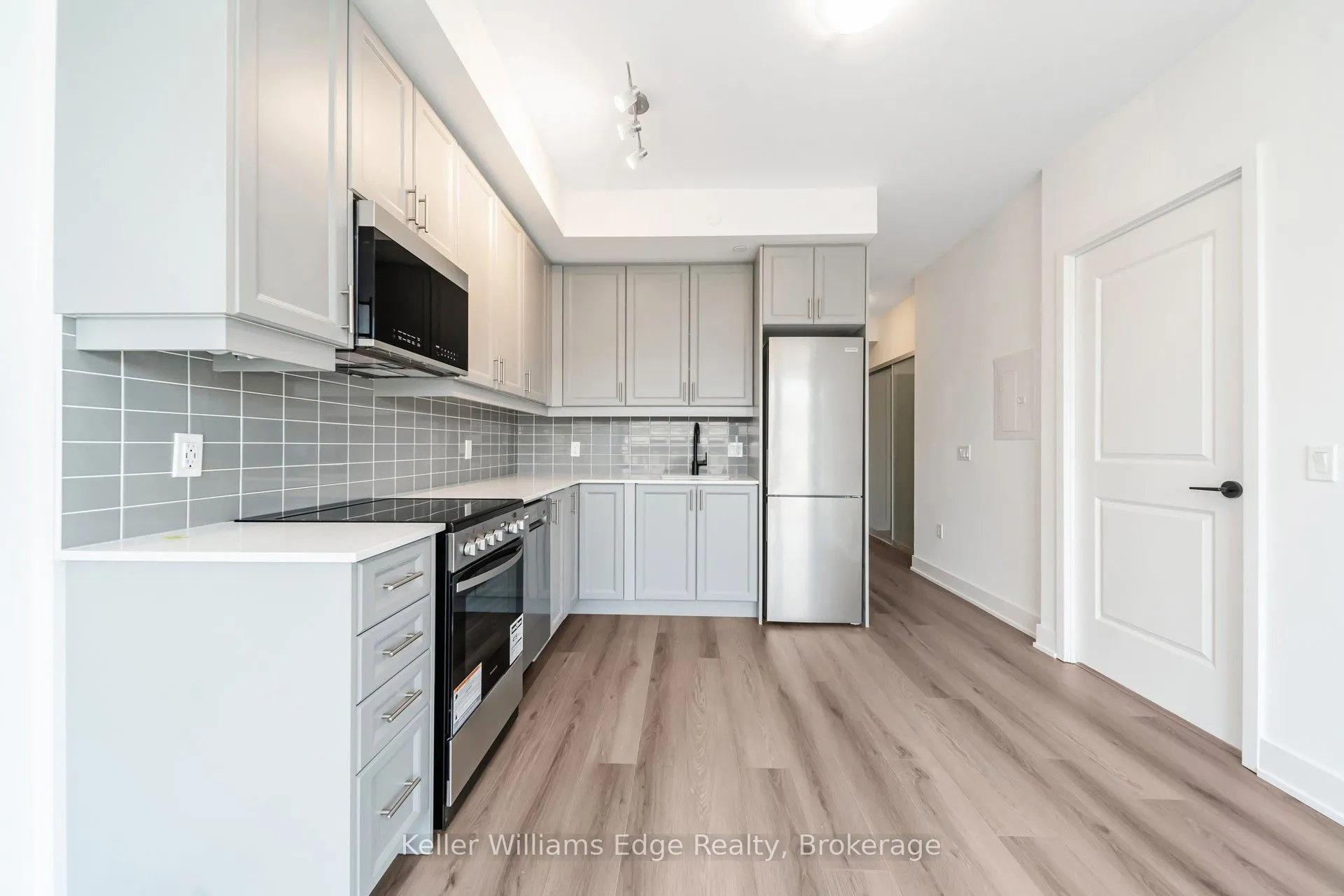 2343 Khalsa Gate, #223