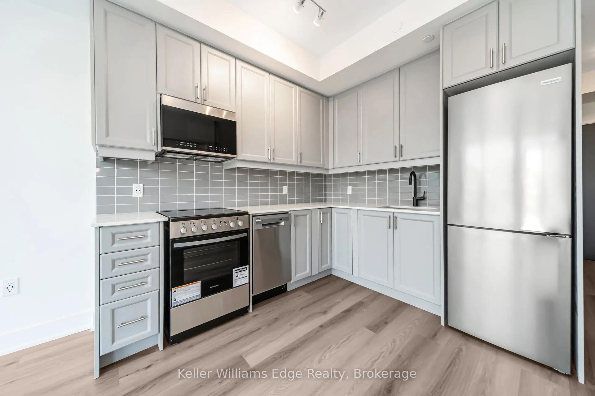 2343 Khalsa Gate, #223