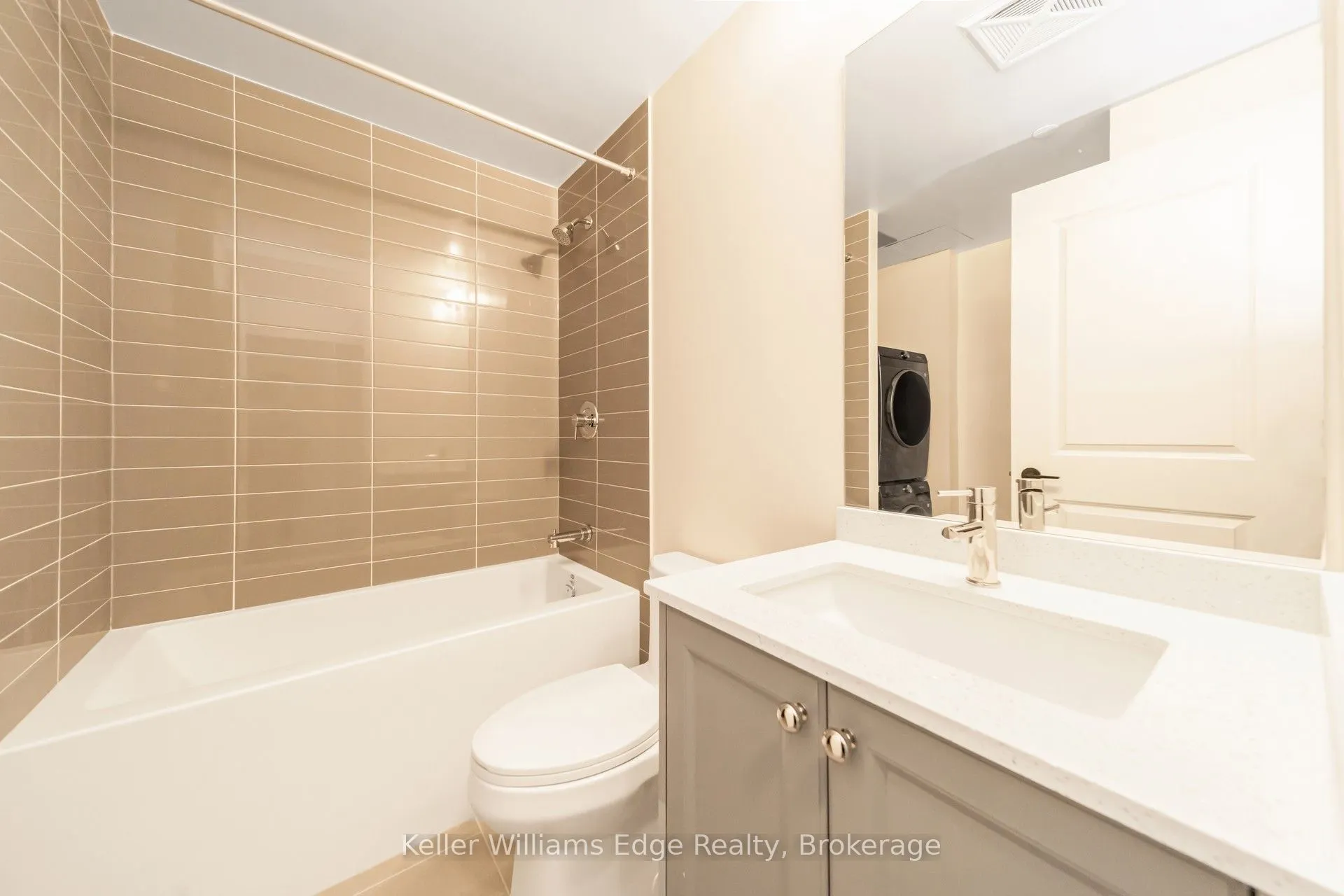 2343 Khalsa Gate, #223
