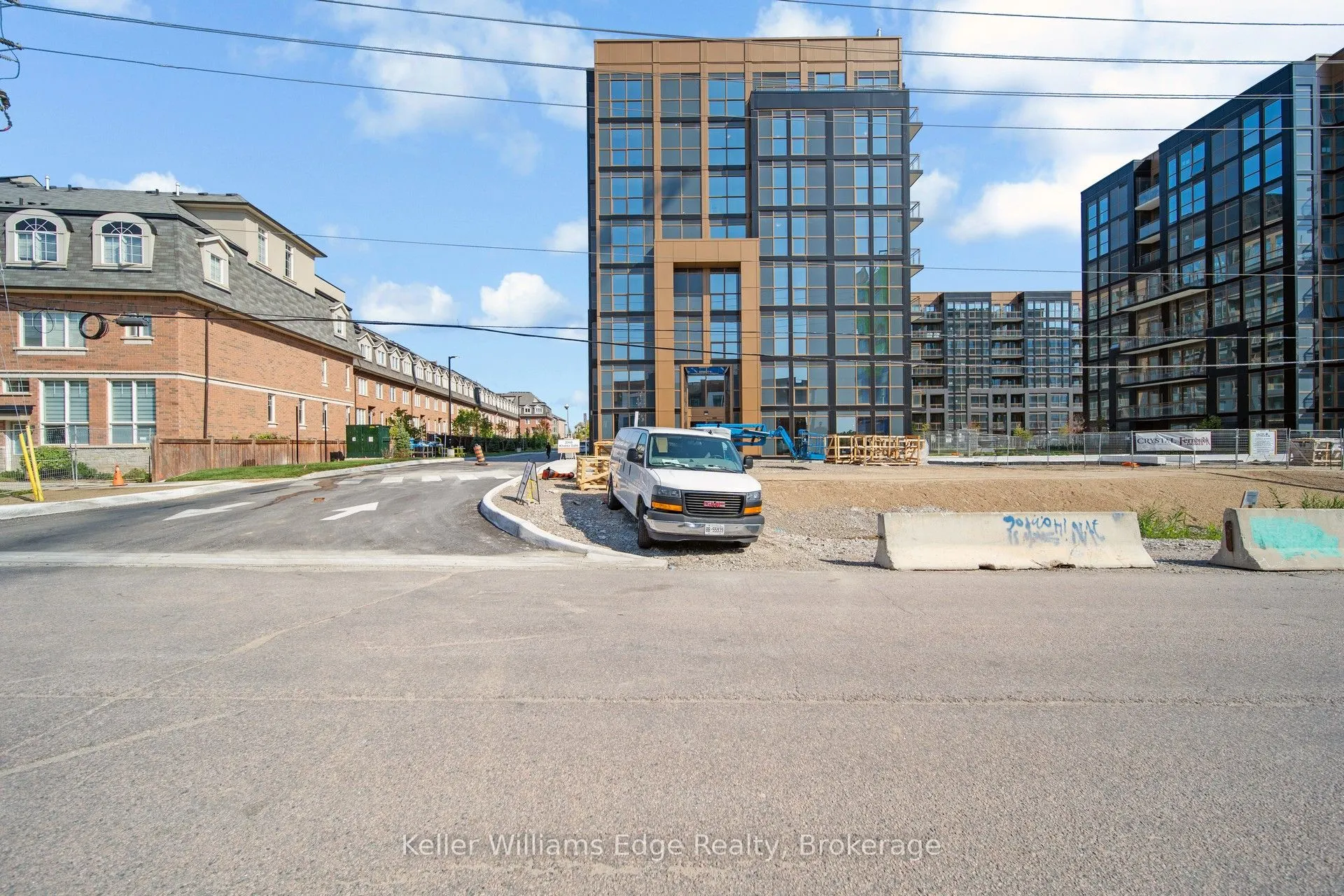 2343 Khalsa Gate, #223