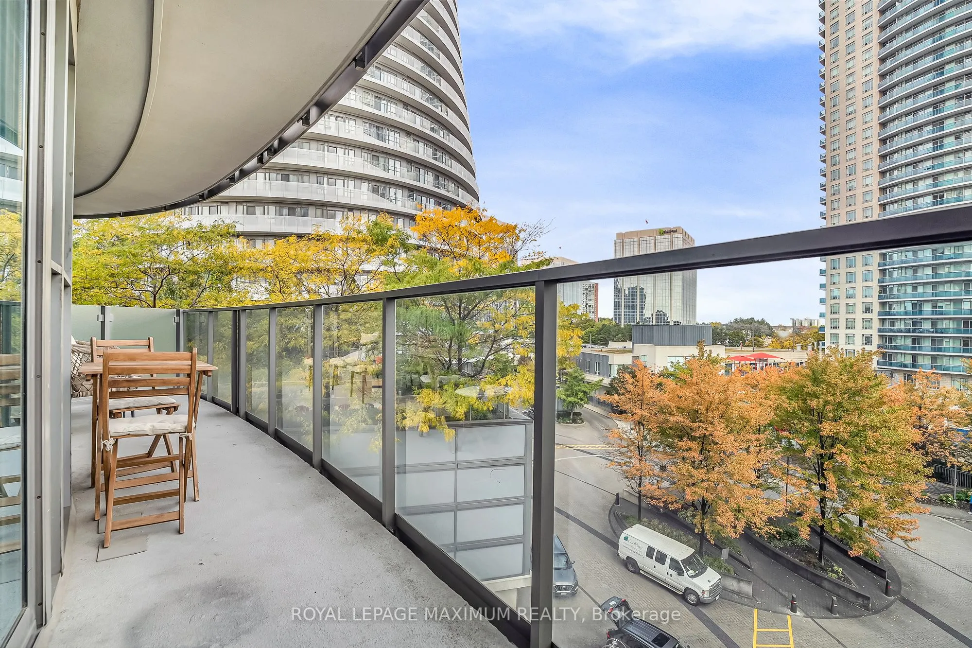 60 Absolute Avenue, #407