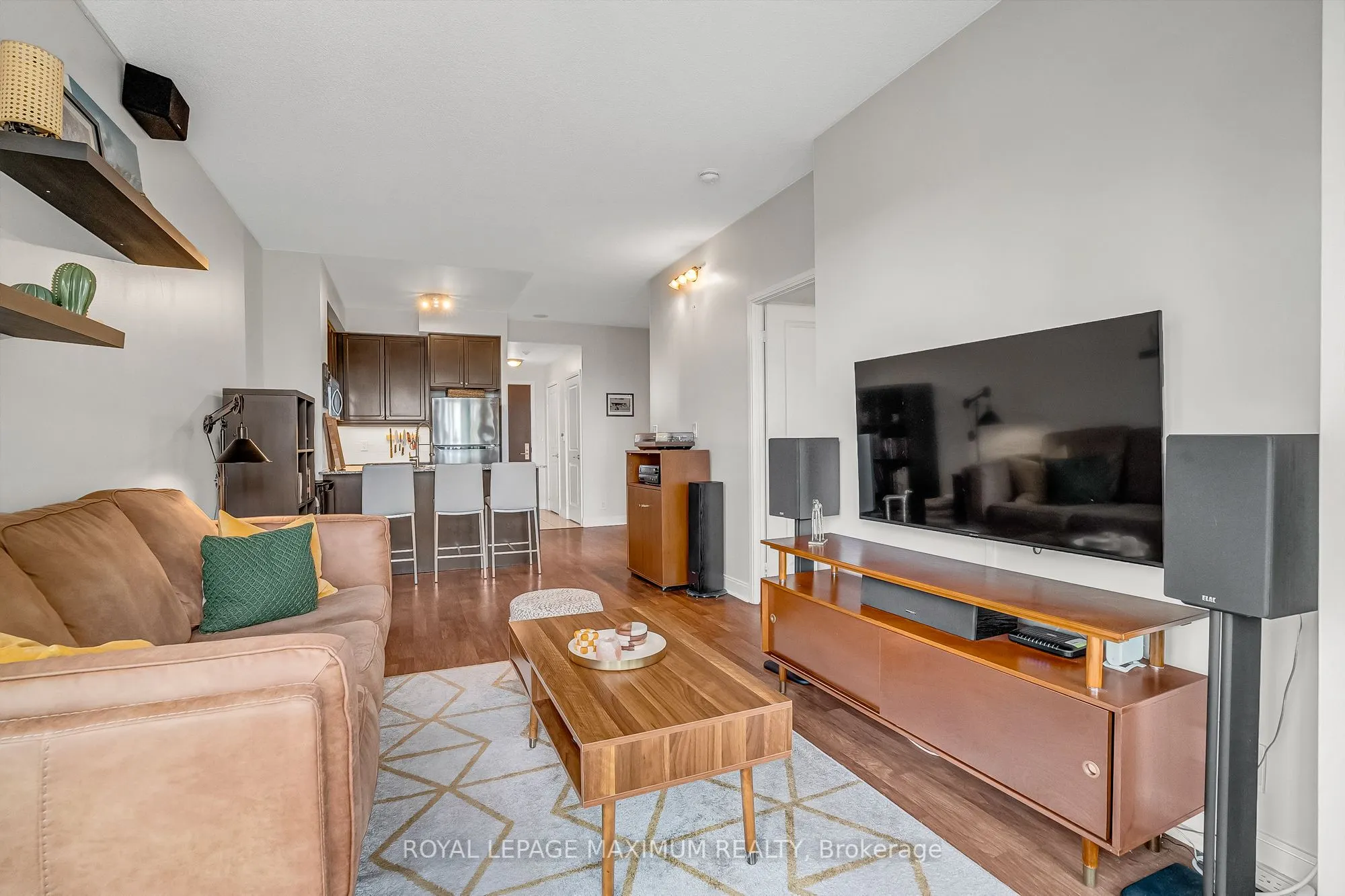 60 Absolute Avenue, #407