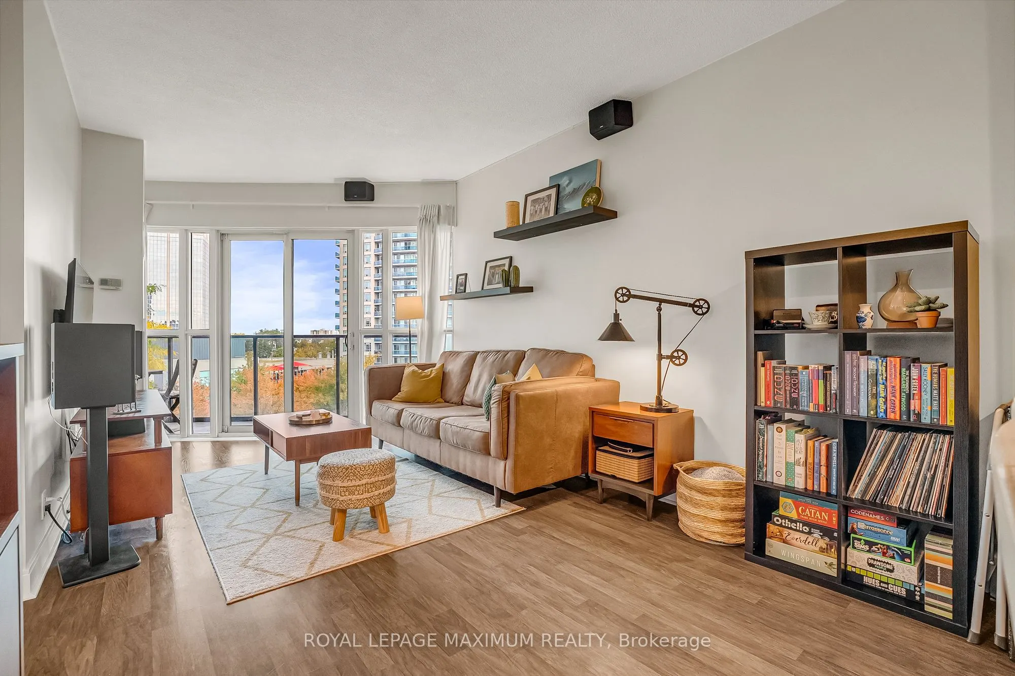 60 Absolute Avenue, #407