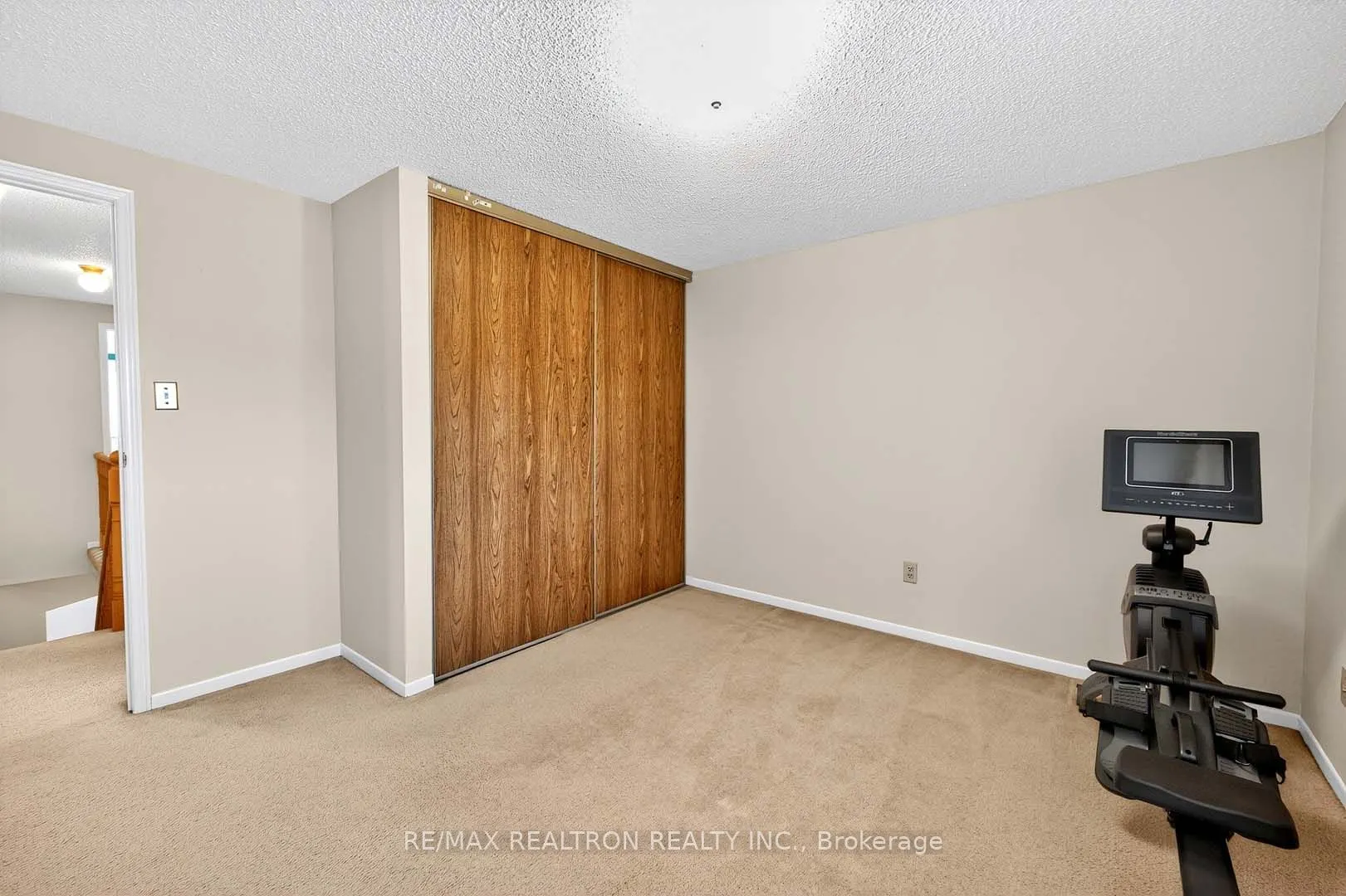 18 Newell Place