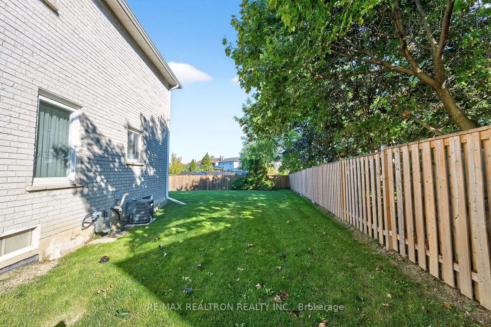 18 Newell Place