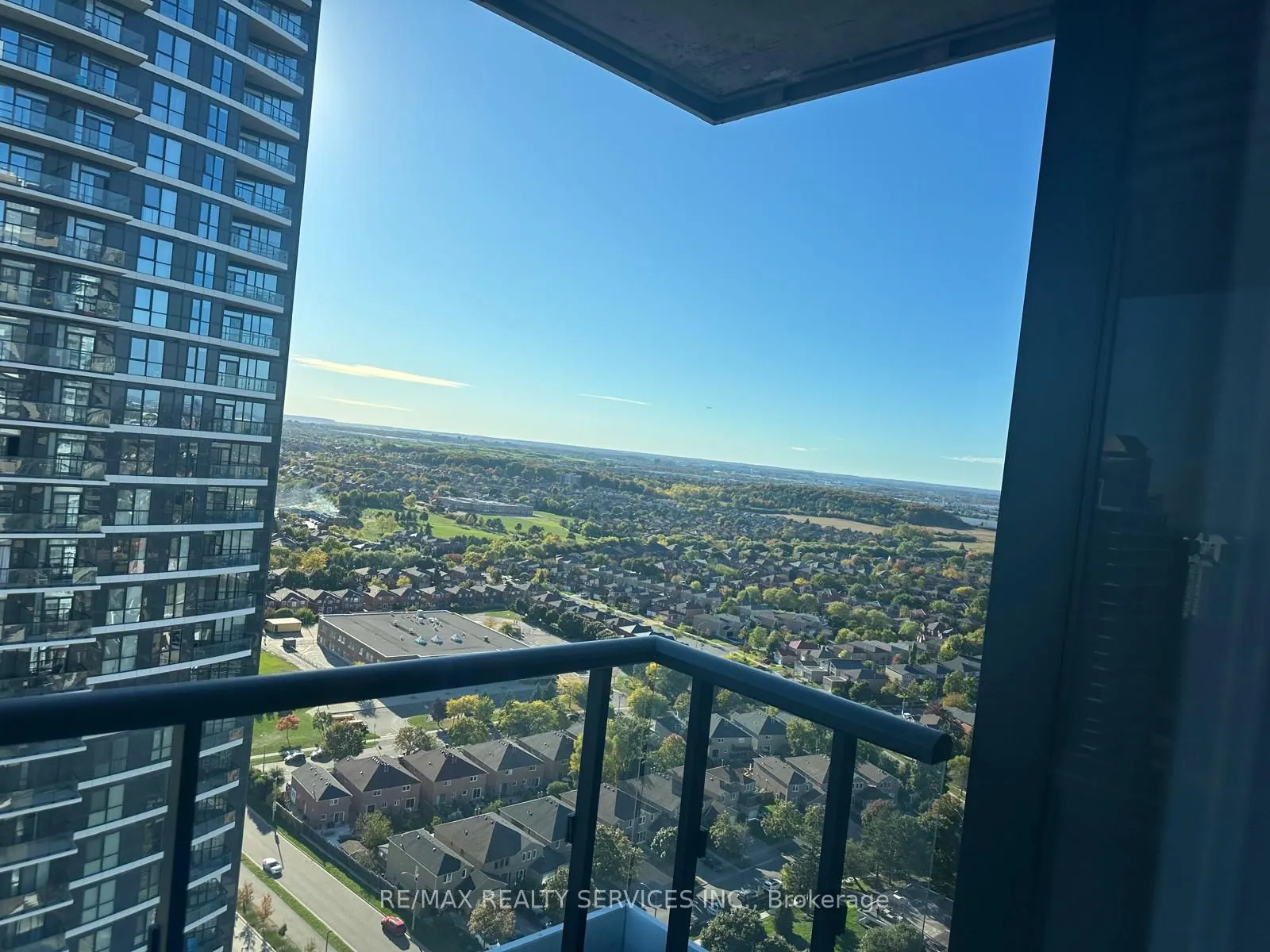 15 Watergarden Drive, #2305