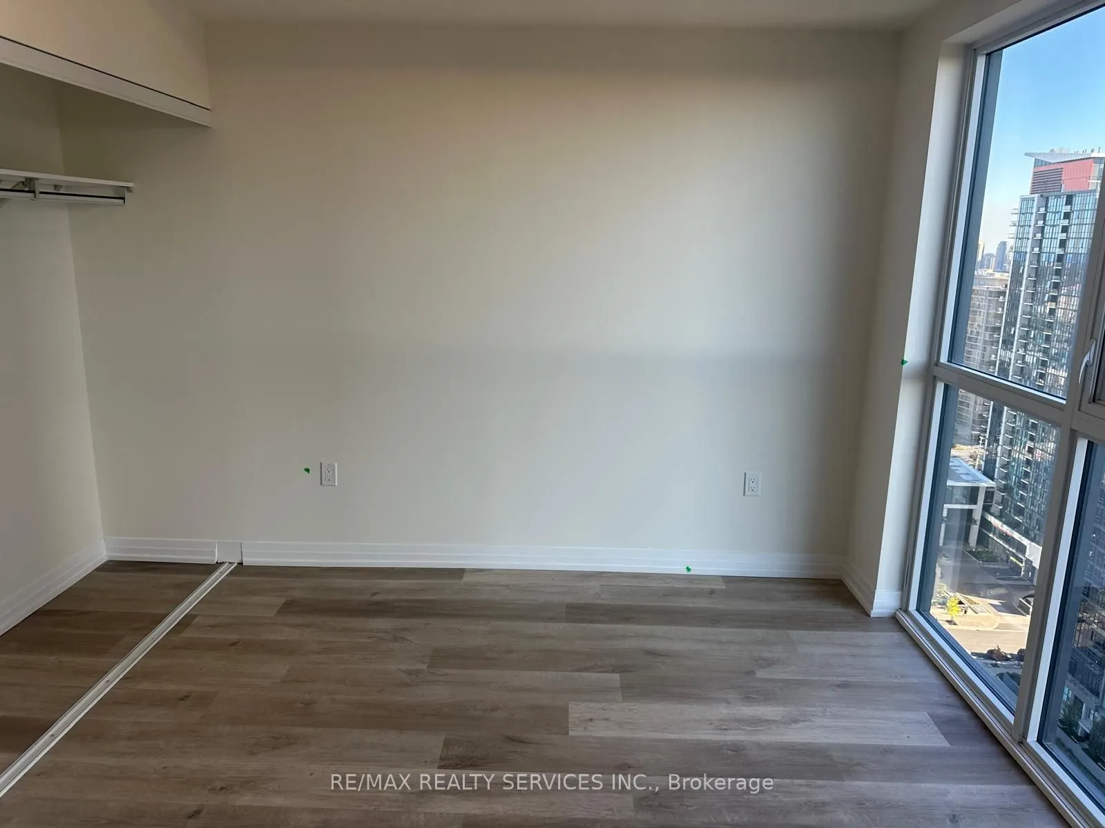 15 Watergarden Drive, #2305