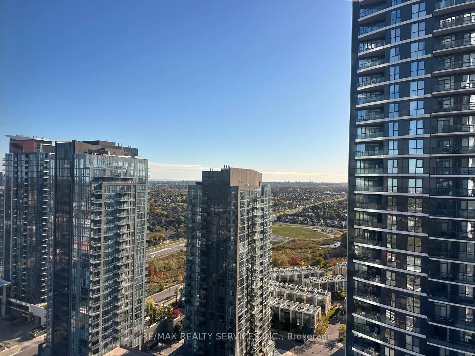 15 Watergarden Drive, #2305