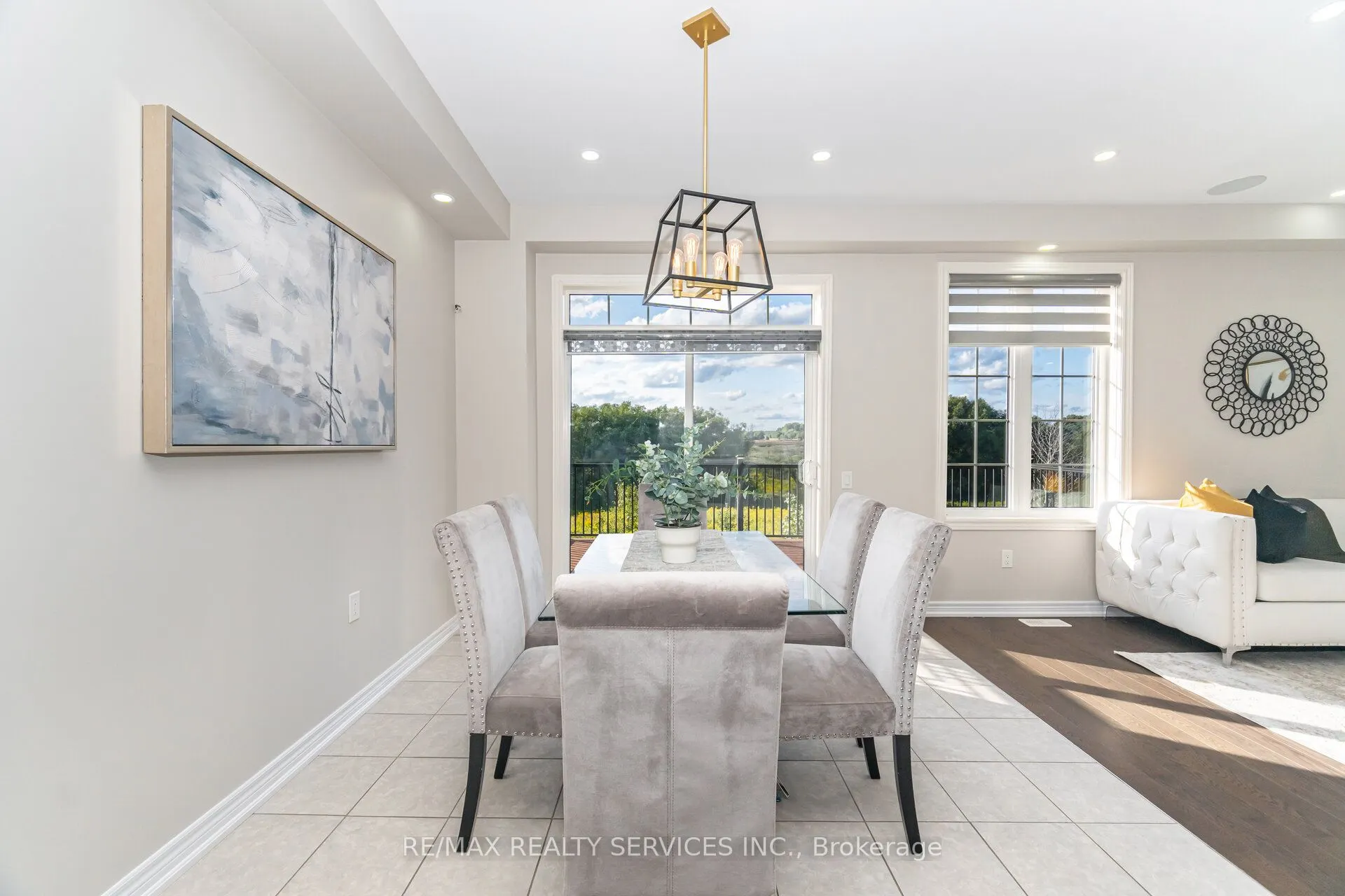 42 Deer Ridge Trail