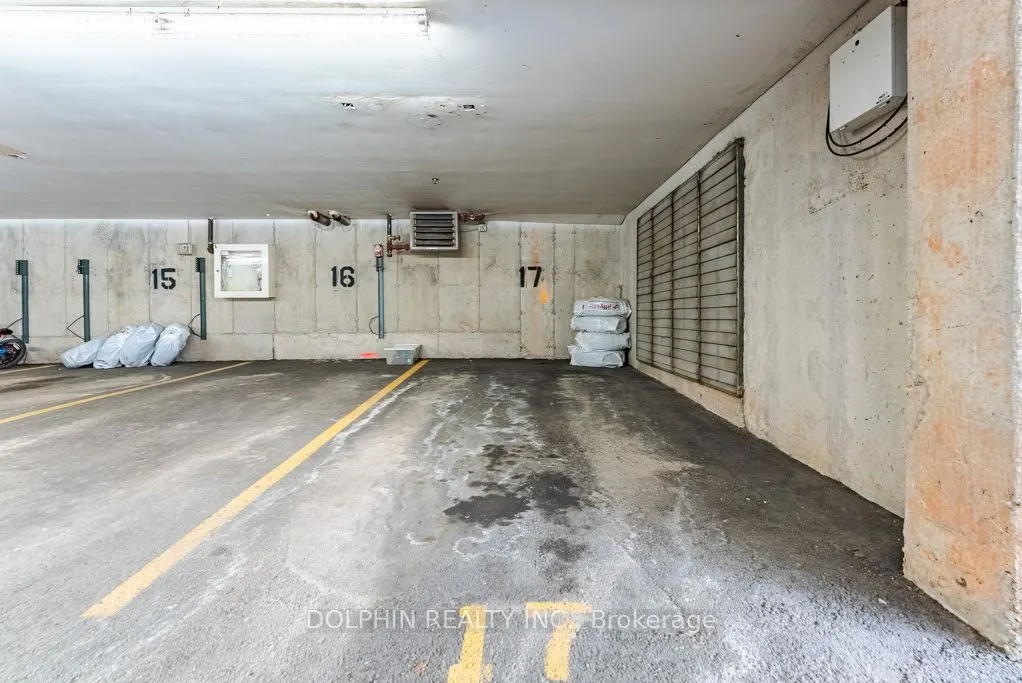 4005 Kilmer Drive, #204