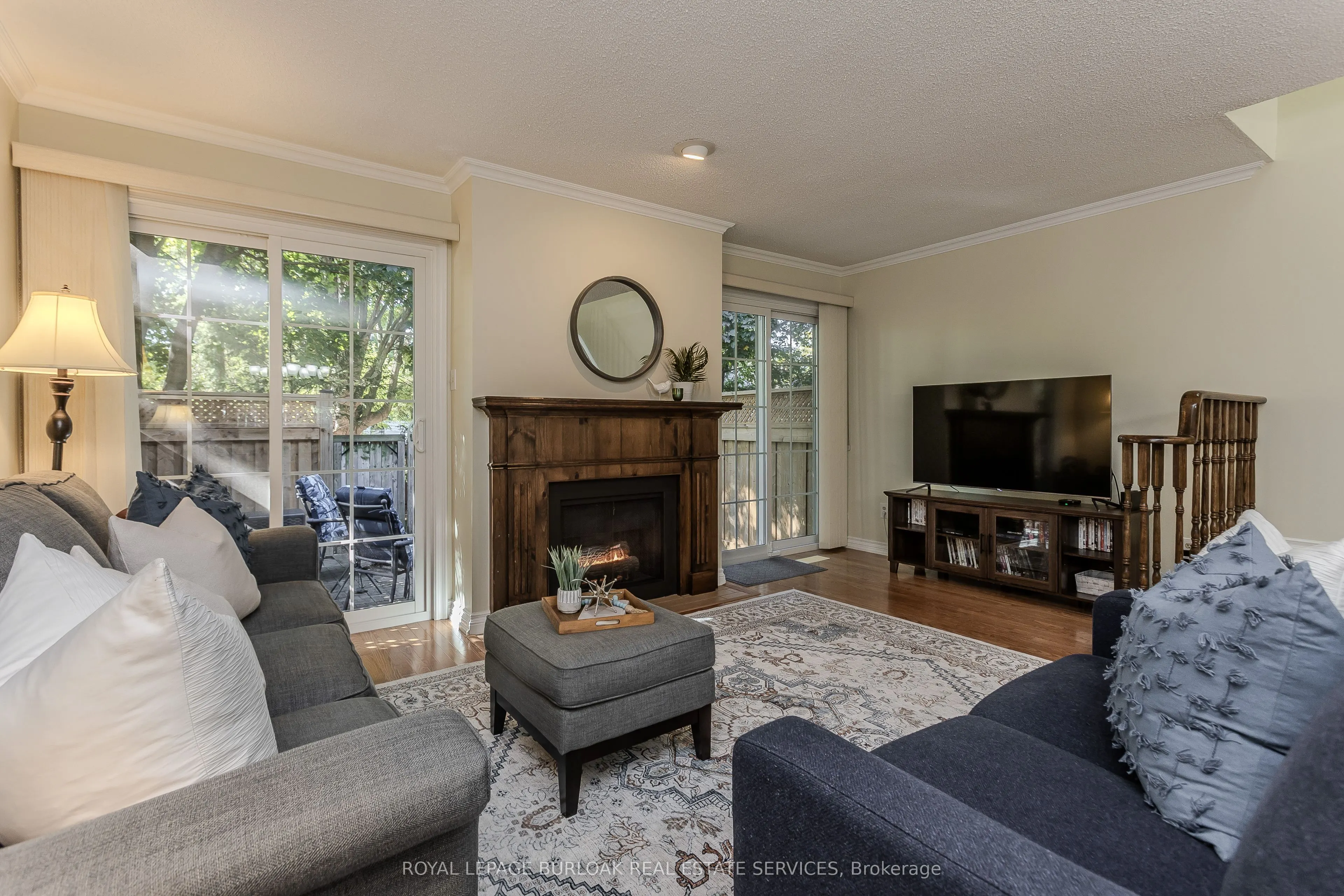 2390 Woodward Avenue, #5