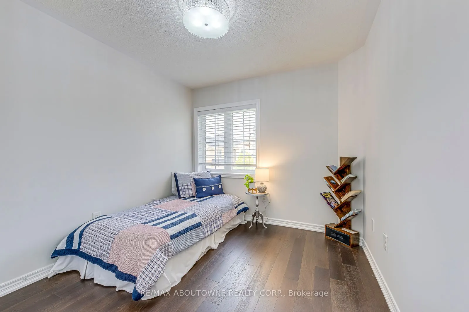 3100 Robert Brown Boulevard
