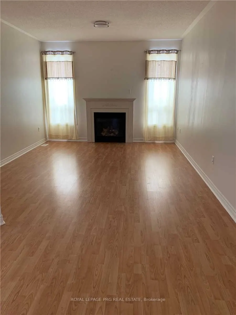112 Everingham Circle
