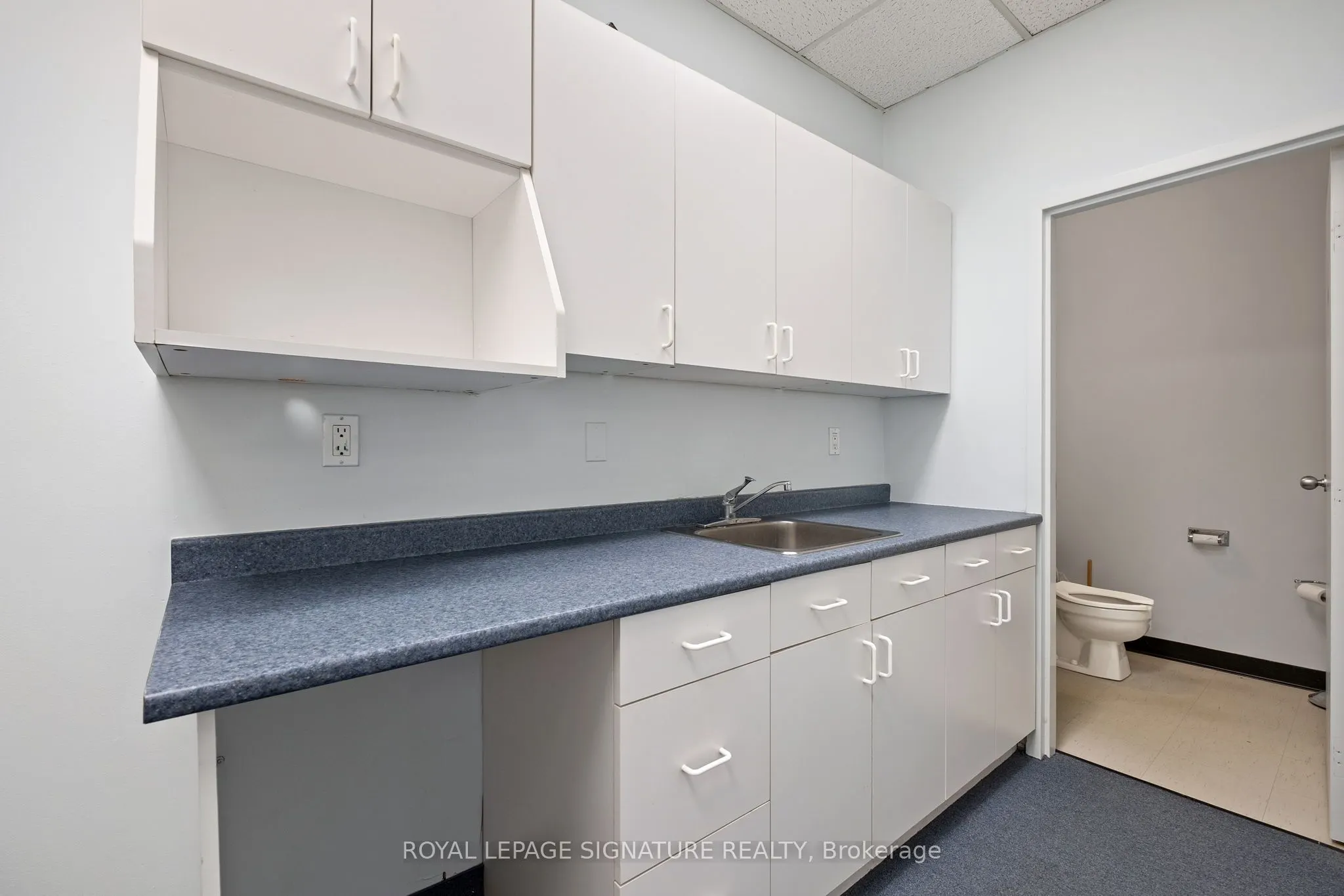 2285 Dunwin Drive, #2