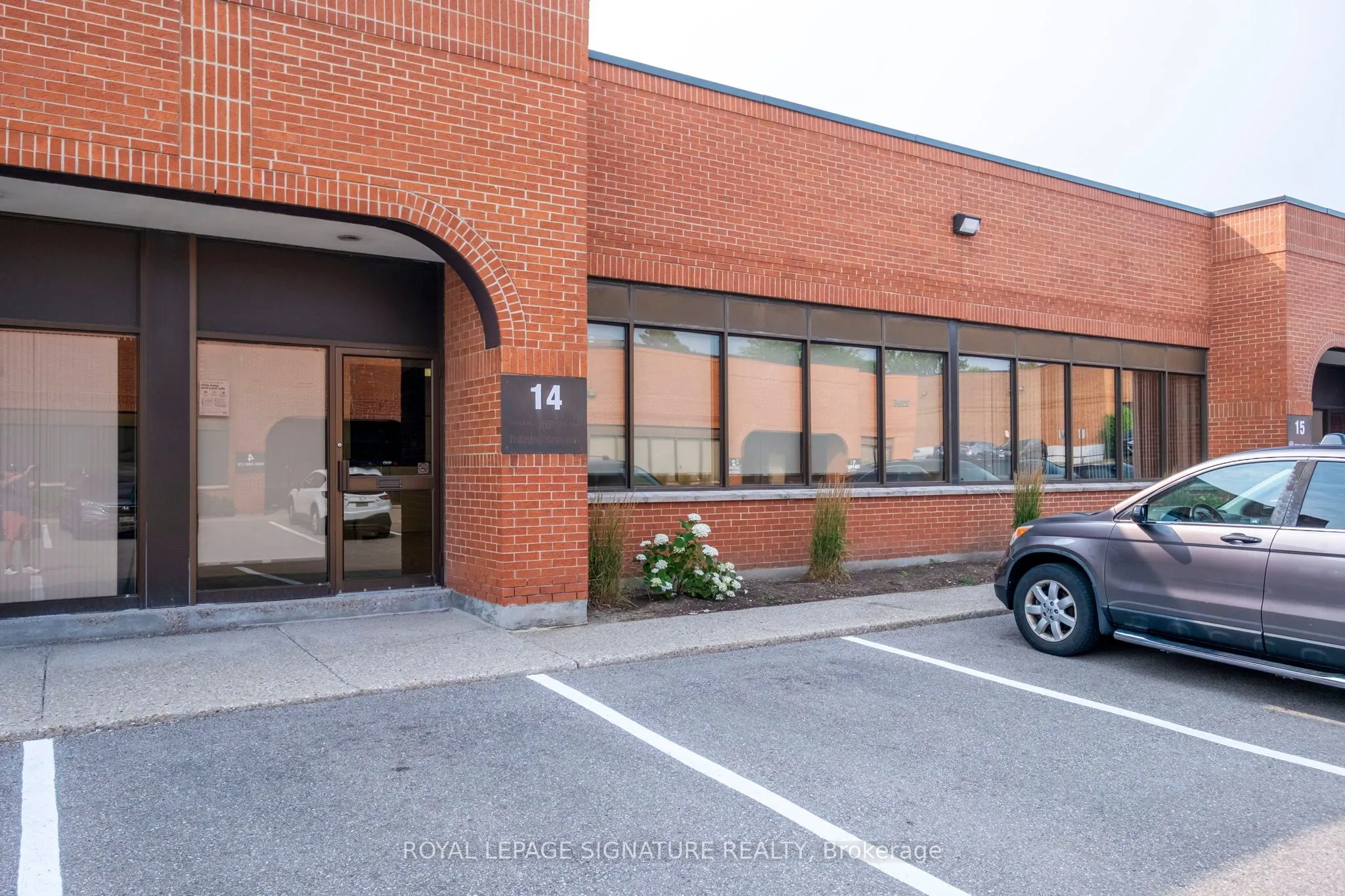2285 Dunwin Drive, #14