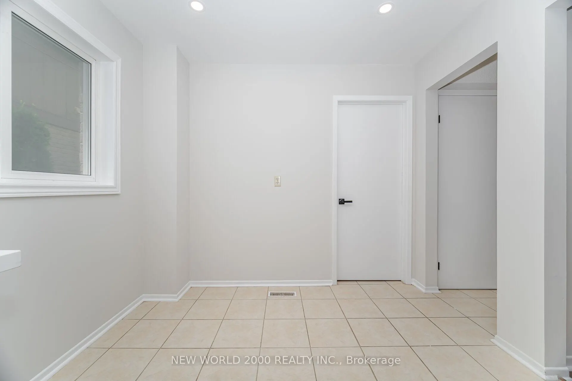 7221 Danton Promenade