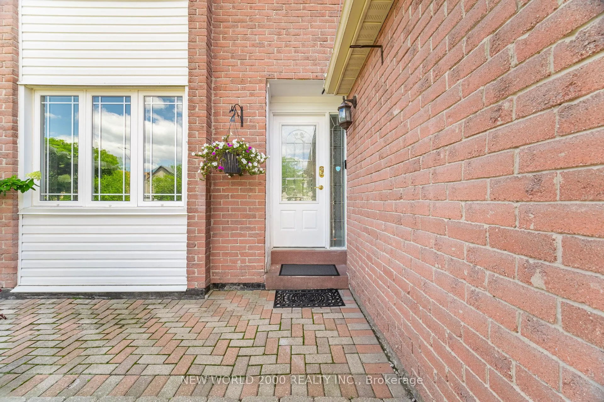 7221 Danton Promenade