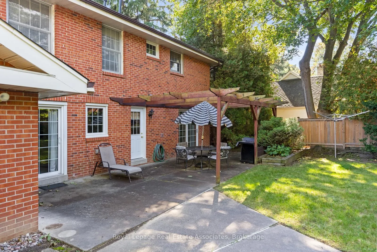 2235 Bennington Gate