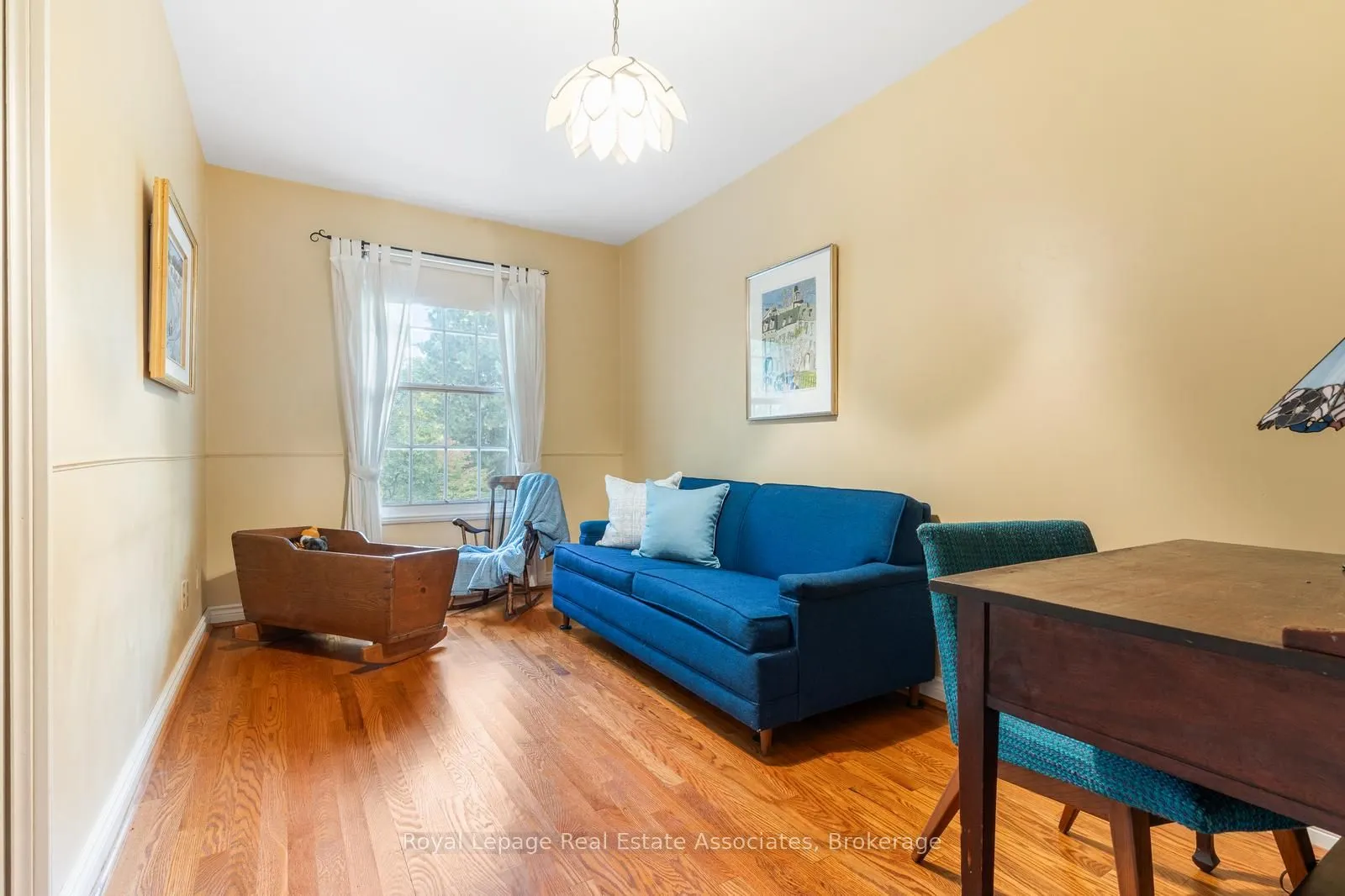 2235 Bennington Gate