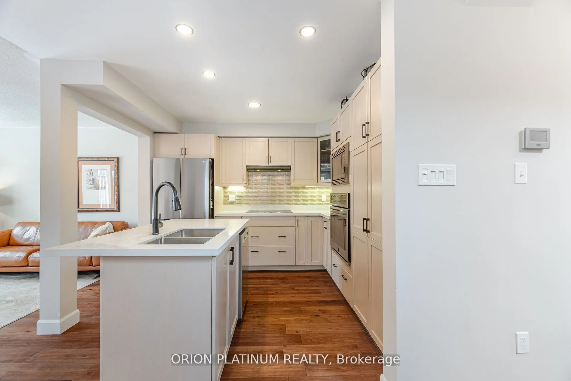 1290 Heritage Way, #27